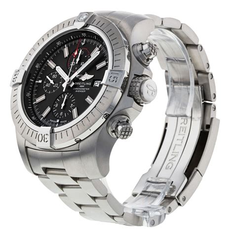 breitling avenger a13375